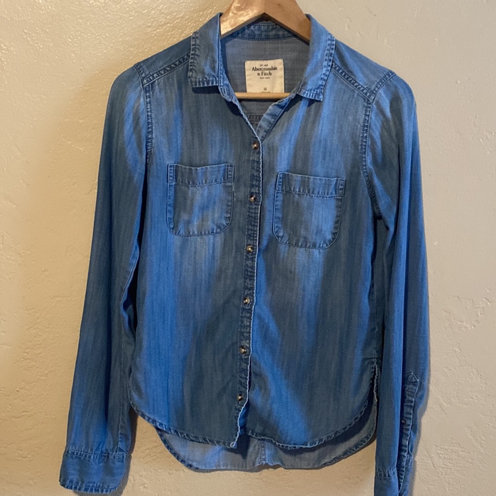 Women’s Abercrombie & Fitch Boyfriend Chambray Denim Button Shirt XS Vintage